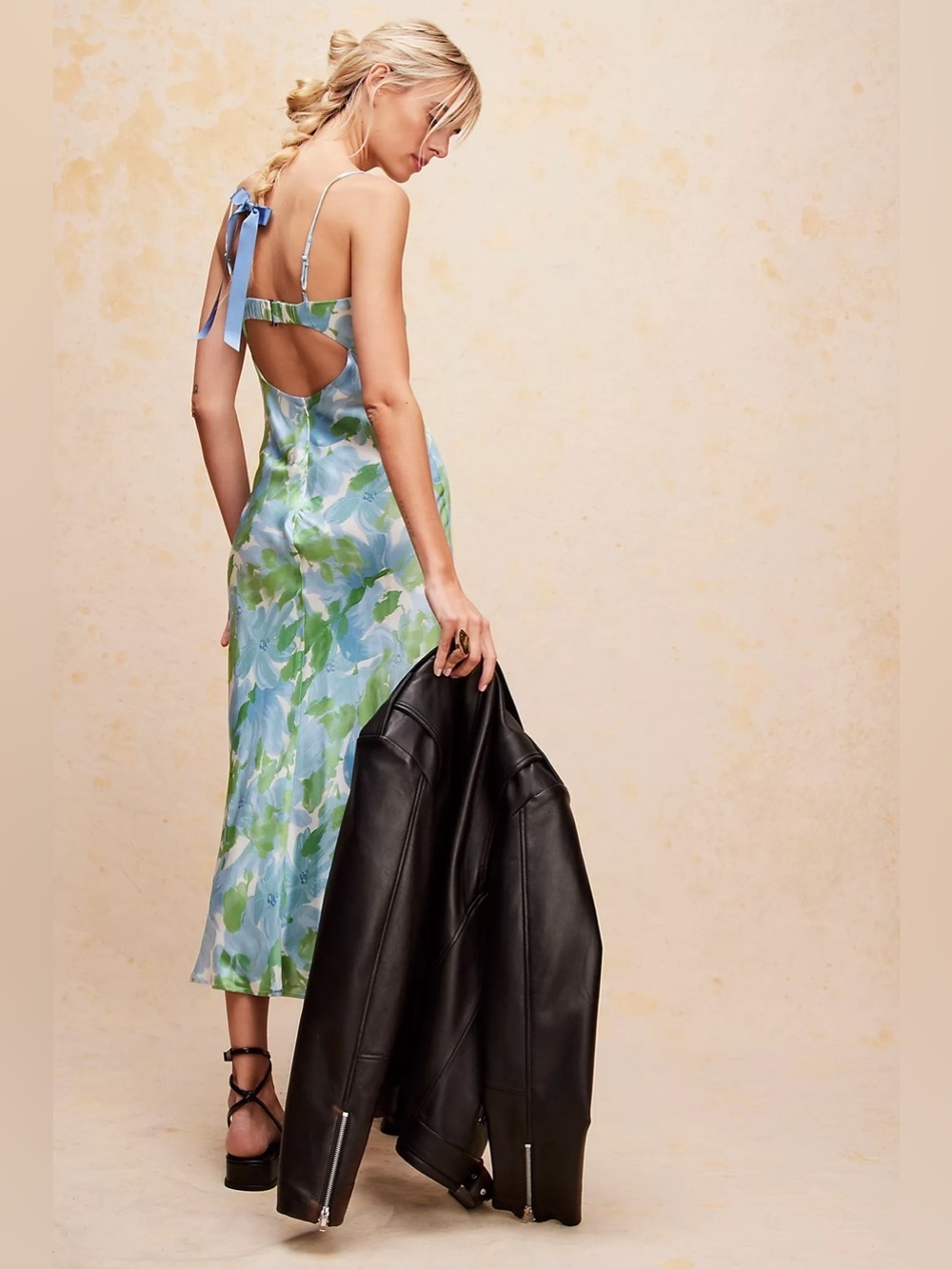 ASTR Bellerose Dress Blue Green Floral - Picture 4 of 14